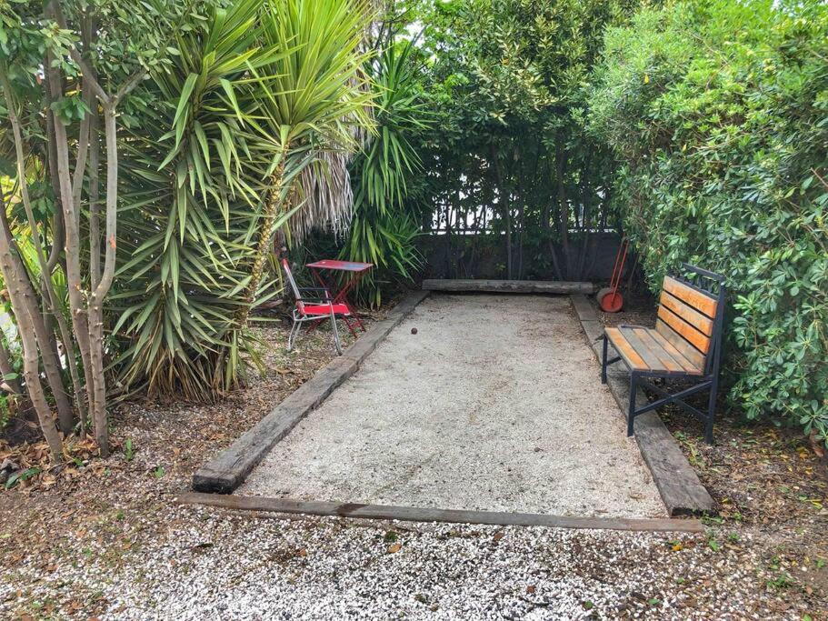 Appartement Proche Toutes Commodites Toulon Exterior photo